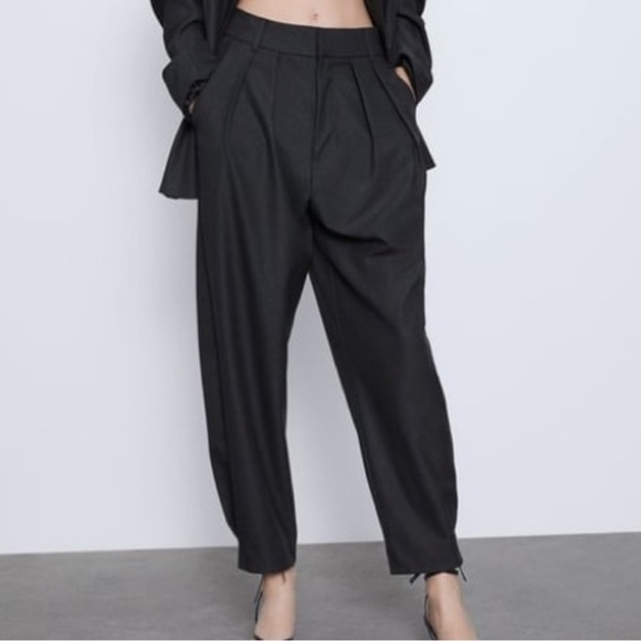 Zara Pants - ZARA DARK GRAY PLAID TROUSERS WITH TAPERED HEM